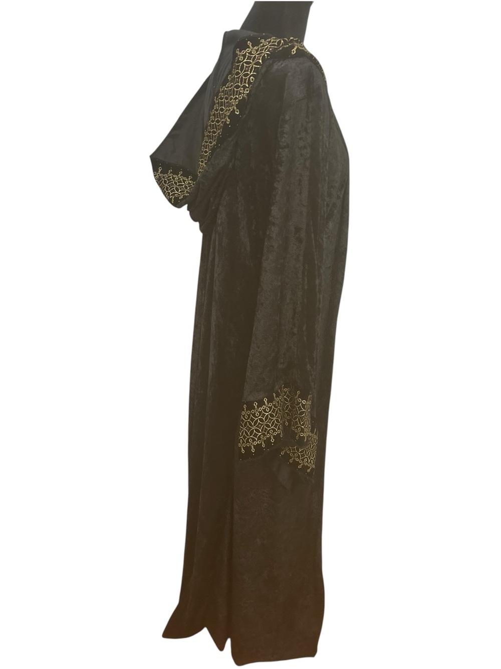Black Crushed Velvet Hooded Cape womens M Embroidered Gothic Witchy Renaissance - Picture 10 of 16